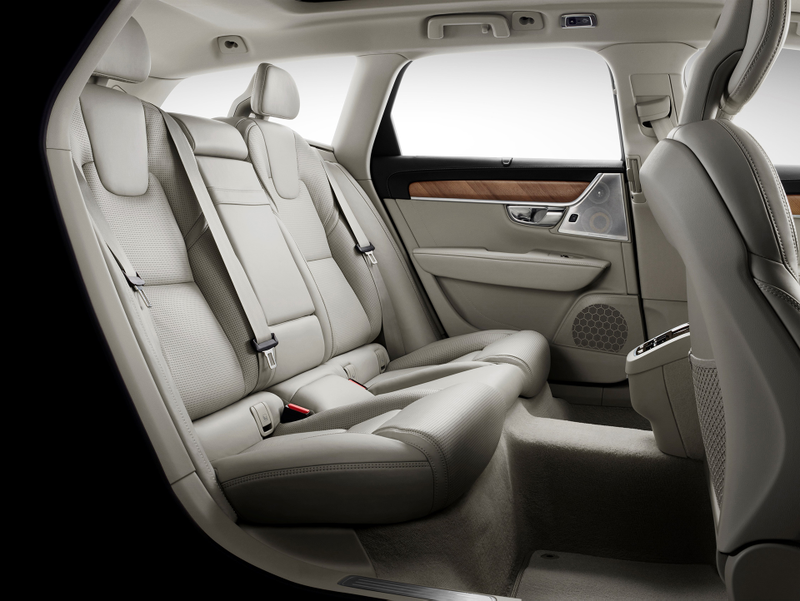 Illustration for article titled The 2017 Volvo V90 Is Beautifully Wagon-Tastic